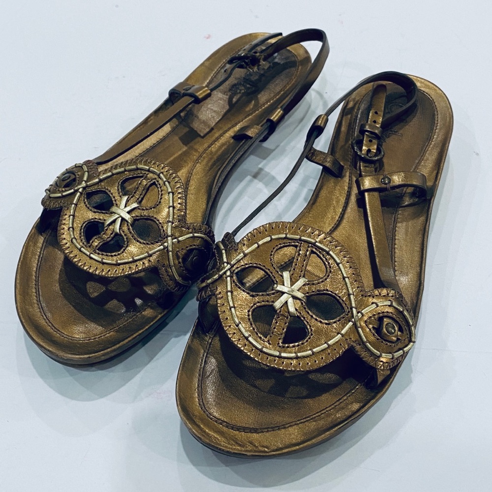 Bronze Cole Haan Sandals sz 8.5M